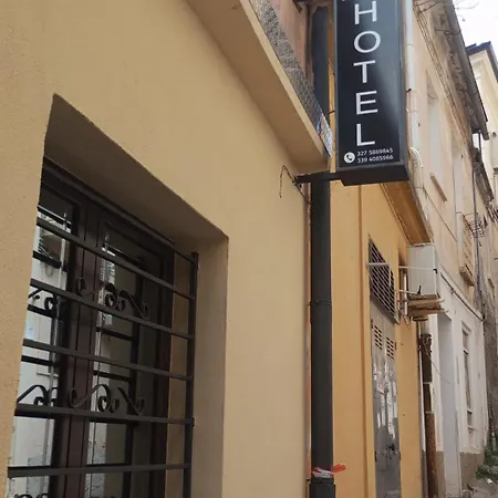 B E B Alexia Hotell 3*