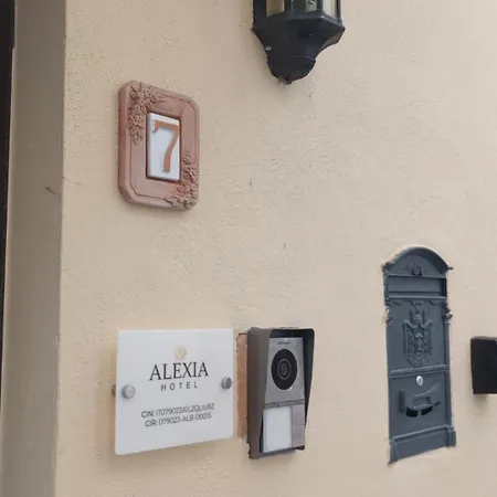 B E B Alexia ホテル