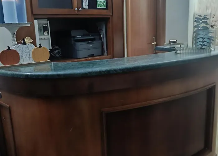 B E B Alexia Hotel 3*